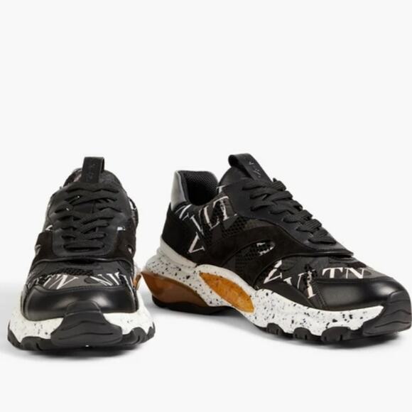 NWT$1,300 Valentino Garavani Men's Black Bounce Camouflage Sneakers Sz 42 (US 9) - Picture 3 of 16